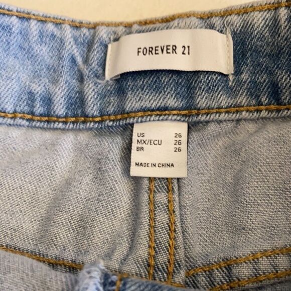 Forever 21 Button Fly Denim Shorts - Picture 4 of 6